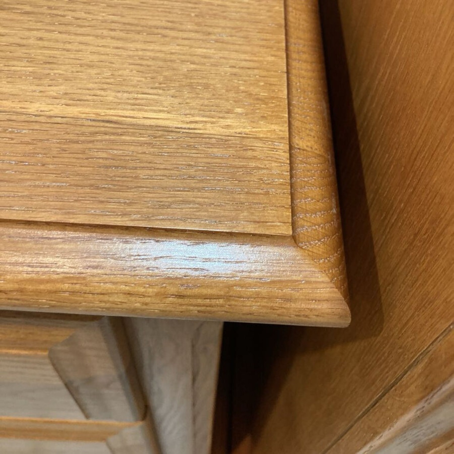 Vaughan Bassett Solid Oak 2-Drawer Nightstand - image-5
