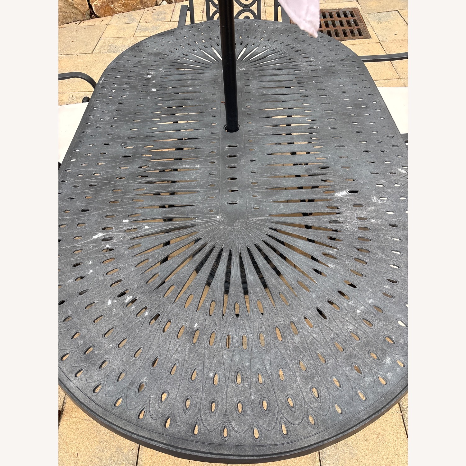6 Seat Patio Dining Set - image-4