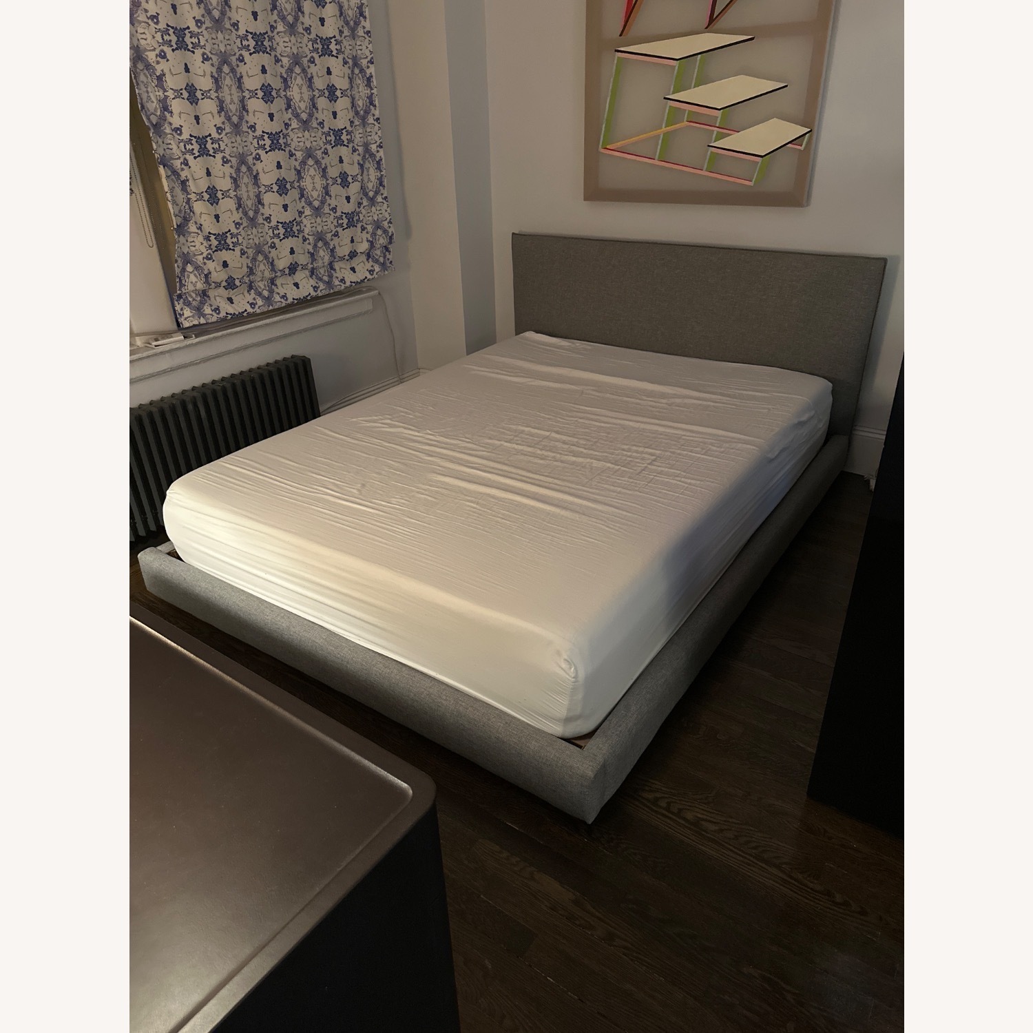 CB2 Facade Queen Bed Light Grey - image-4