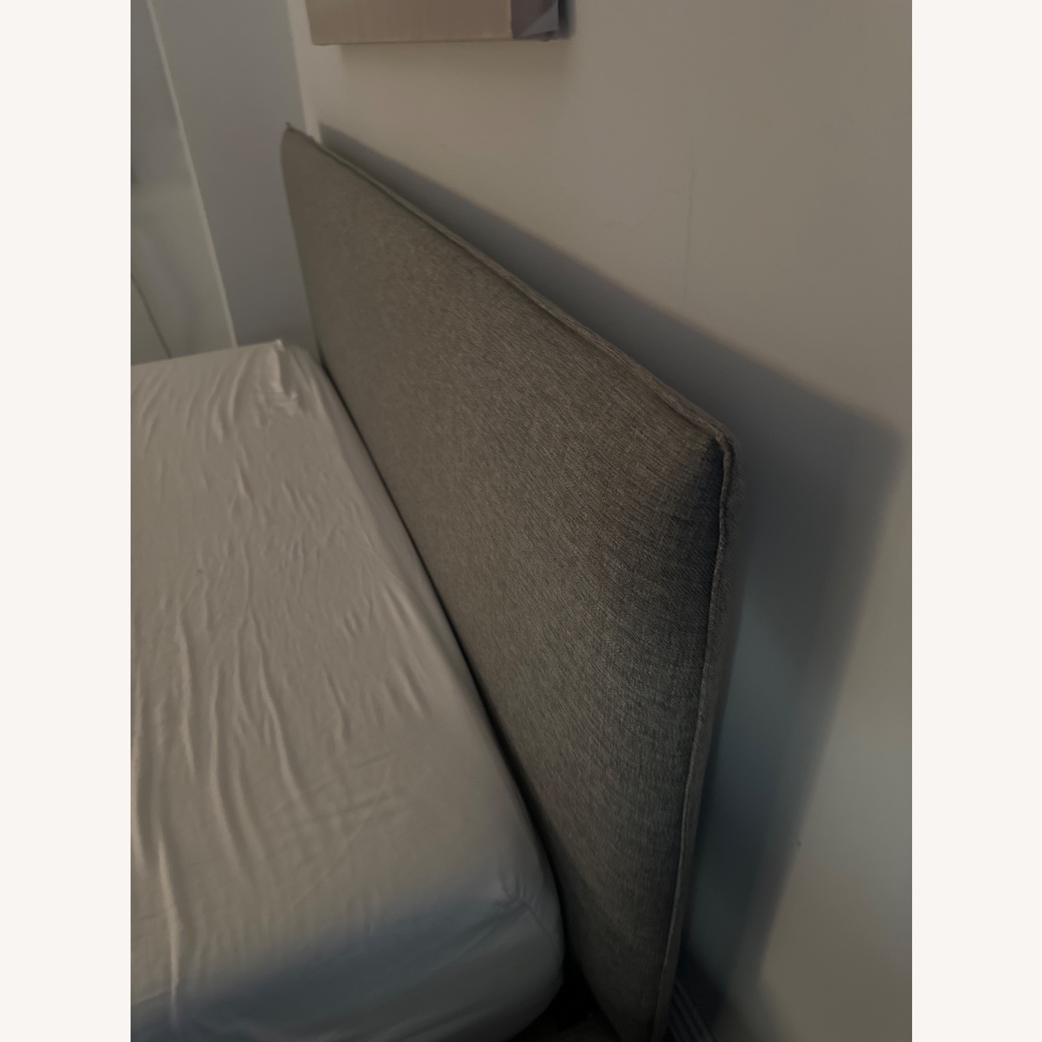 CB2 Facade Queen Bed Light Grey - image-3