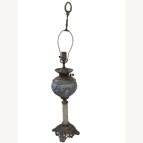 Used Vintage/Antique Finds Gold Brass Table Lamp for sale on AptDeco