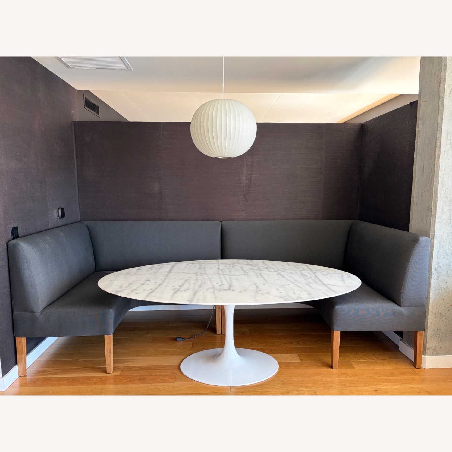 Saarinen-Style Oval Marble Tulip Dining Table - image-2