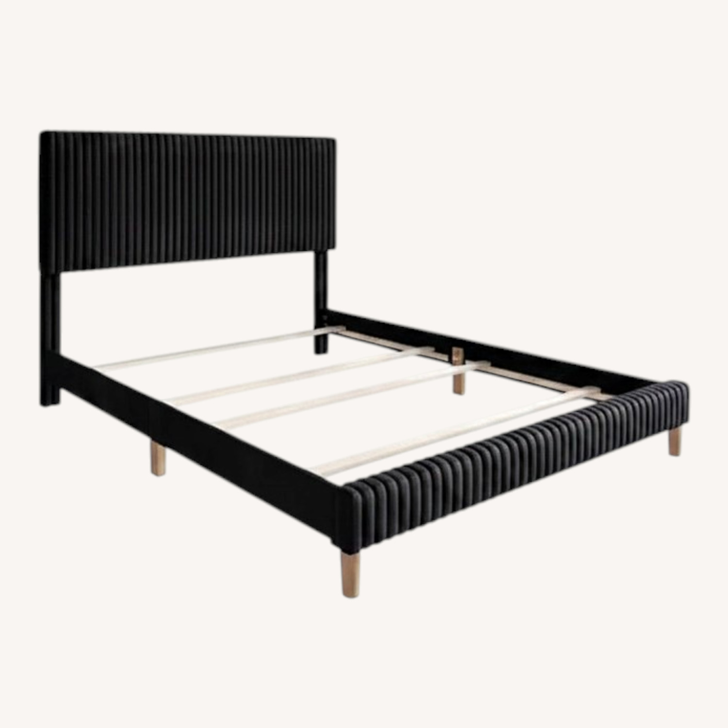 Bedroom - image-0