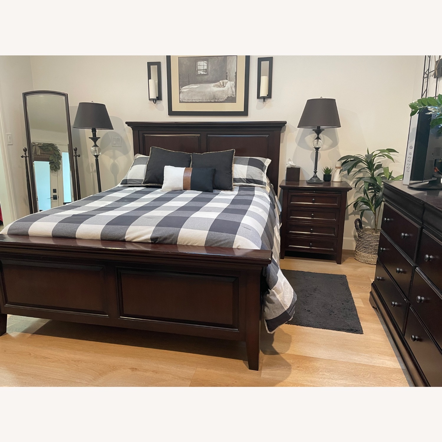 Pottery Barn Hudson Dark Brown Wood Queen Bed - image-2