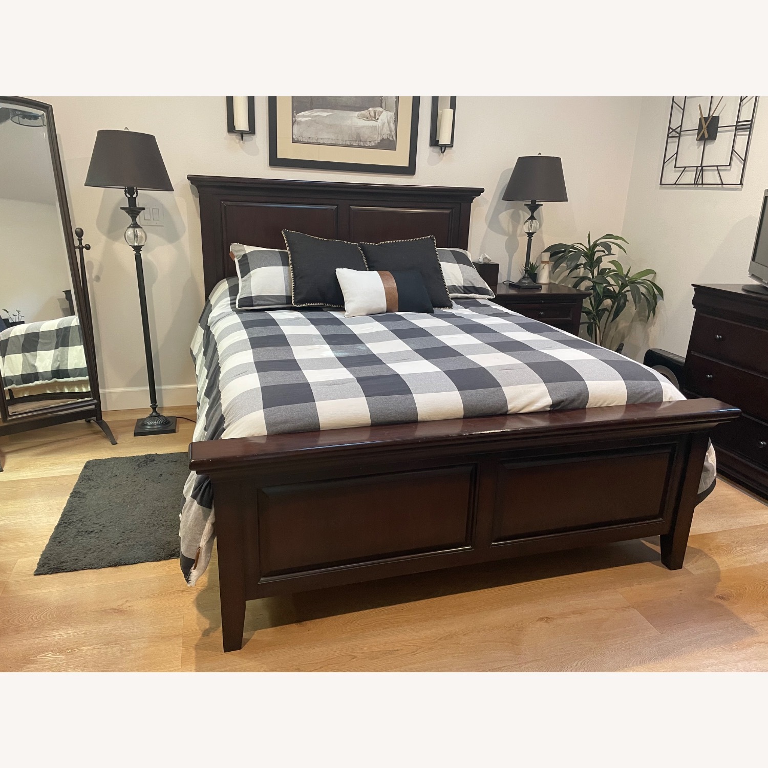 Pottery Barn Hudson Dark Brown Wood Queen Bed - image-1