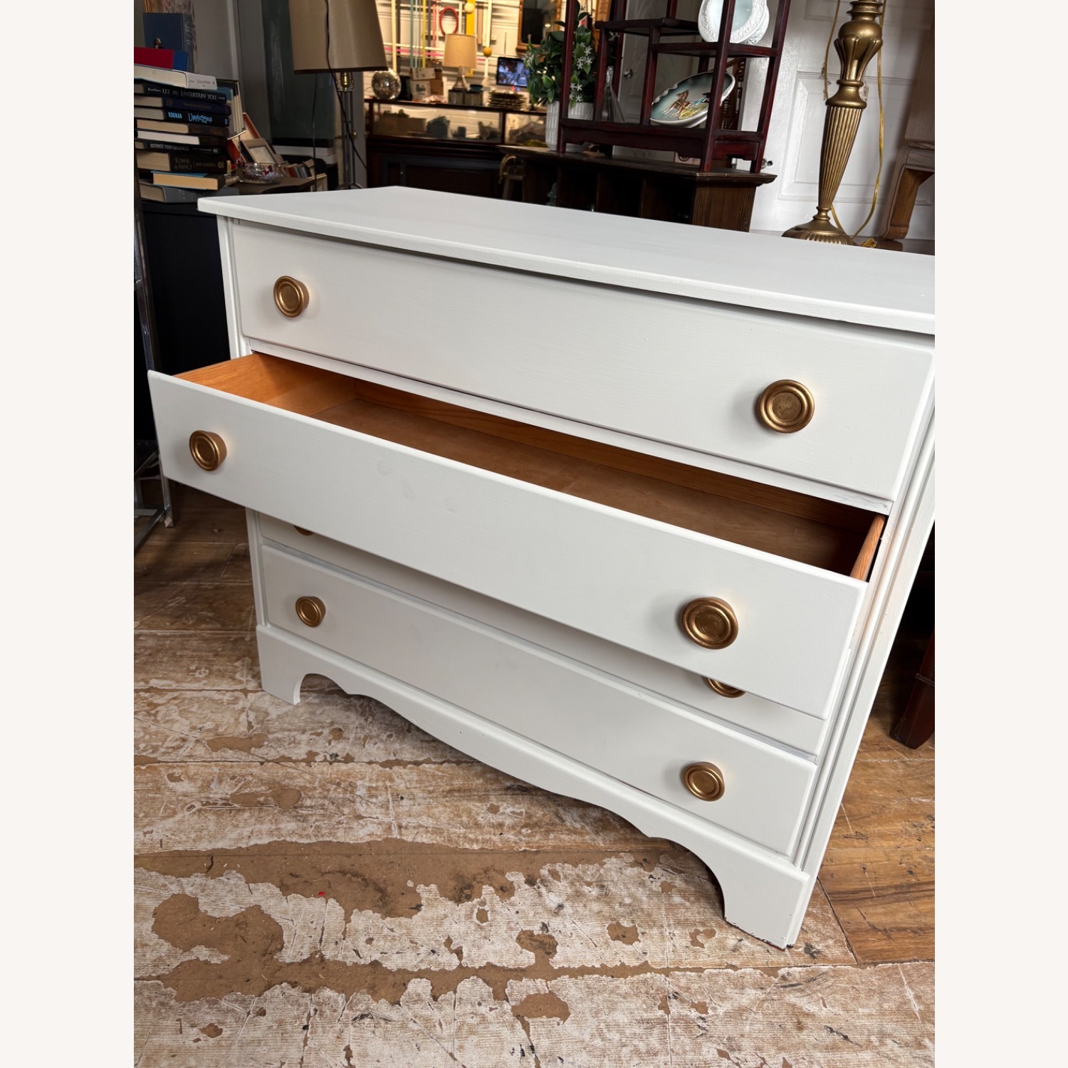 Vermont Furniture White Wood Dresser - image-4