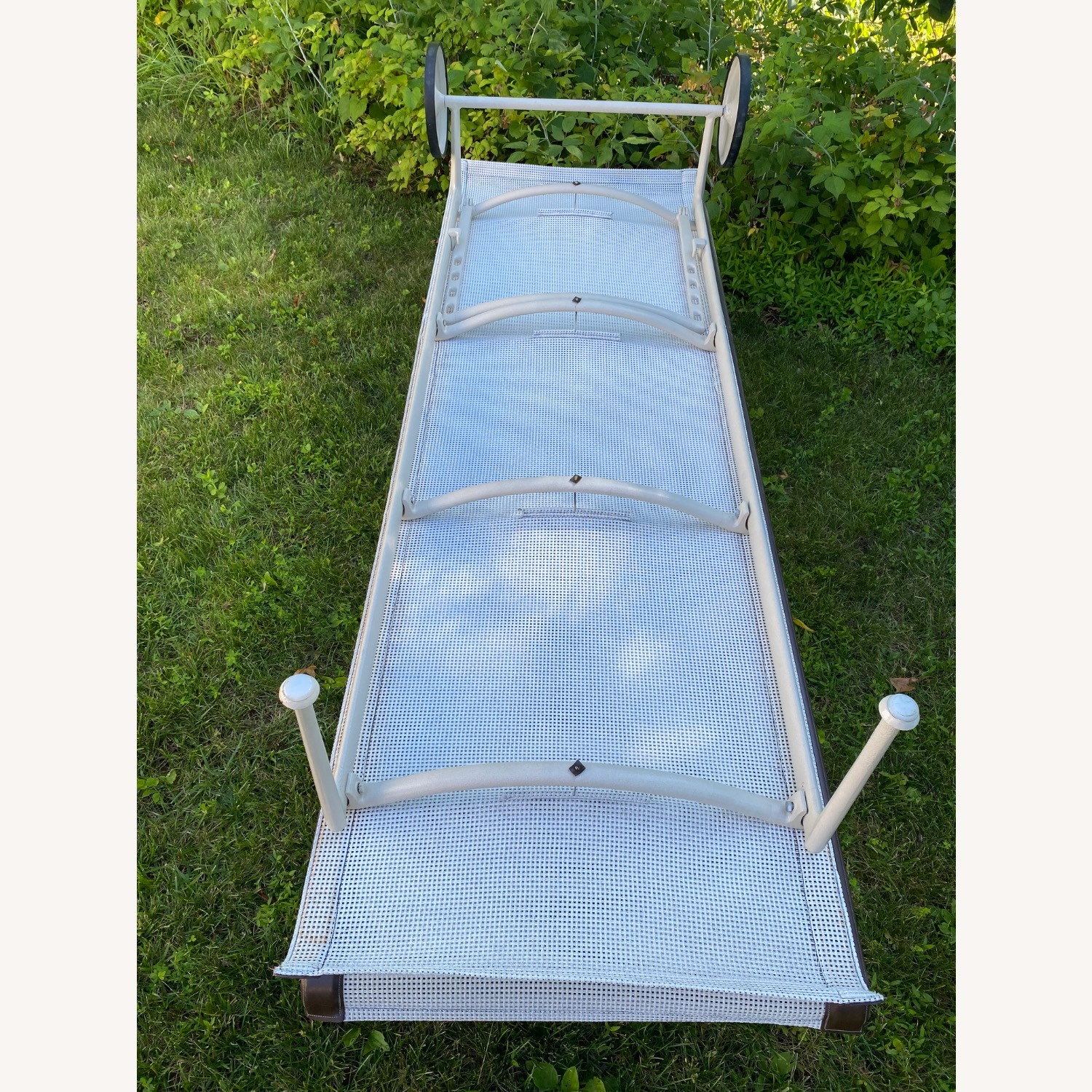 Vintage/Antique White Metal Patio Furniture - image-9