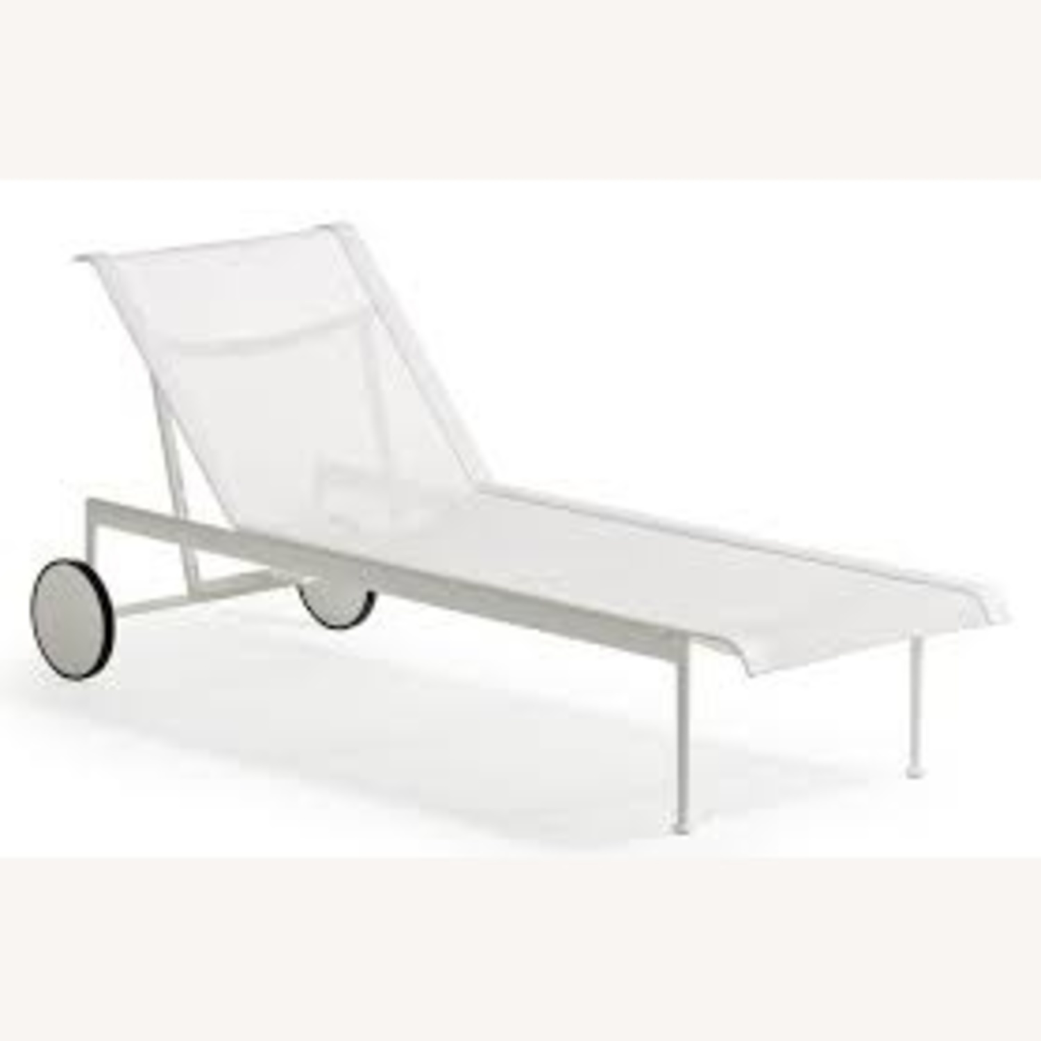 Vintage/Antique White Metal Patio Furniture - image-12