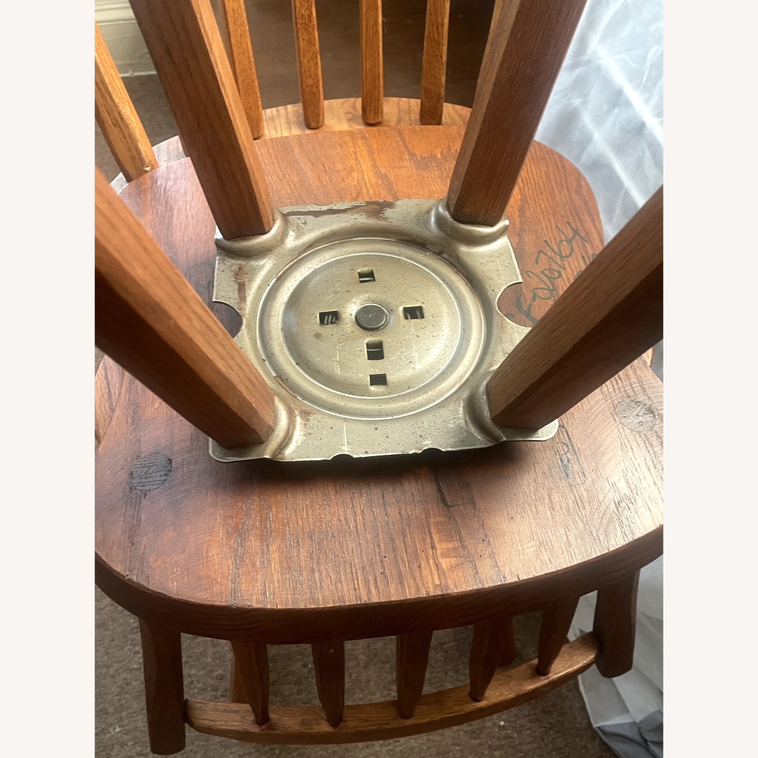 Swivel Bar Stools Solid  Oak Hand Crafted - image-9