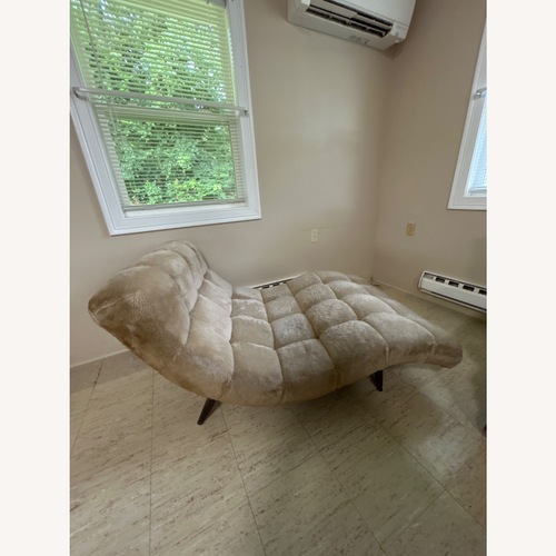 Used Vintage/Antique Finds Light Brown Chaise Lounge for sale on AptDeco