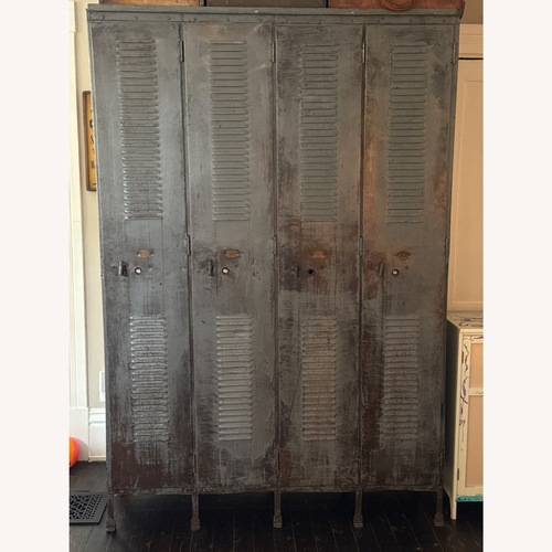Used Vintage/Antique Finds Lockers Decor for sale on AptDeco