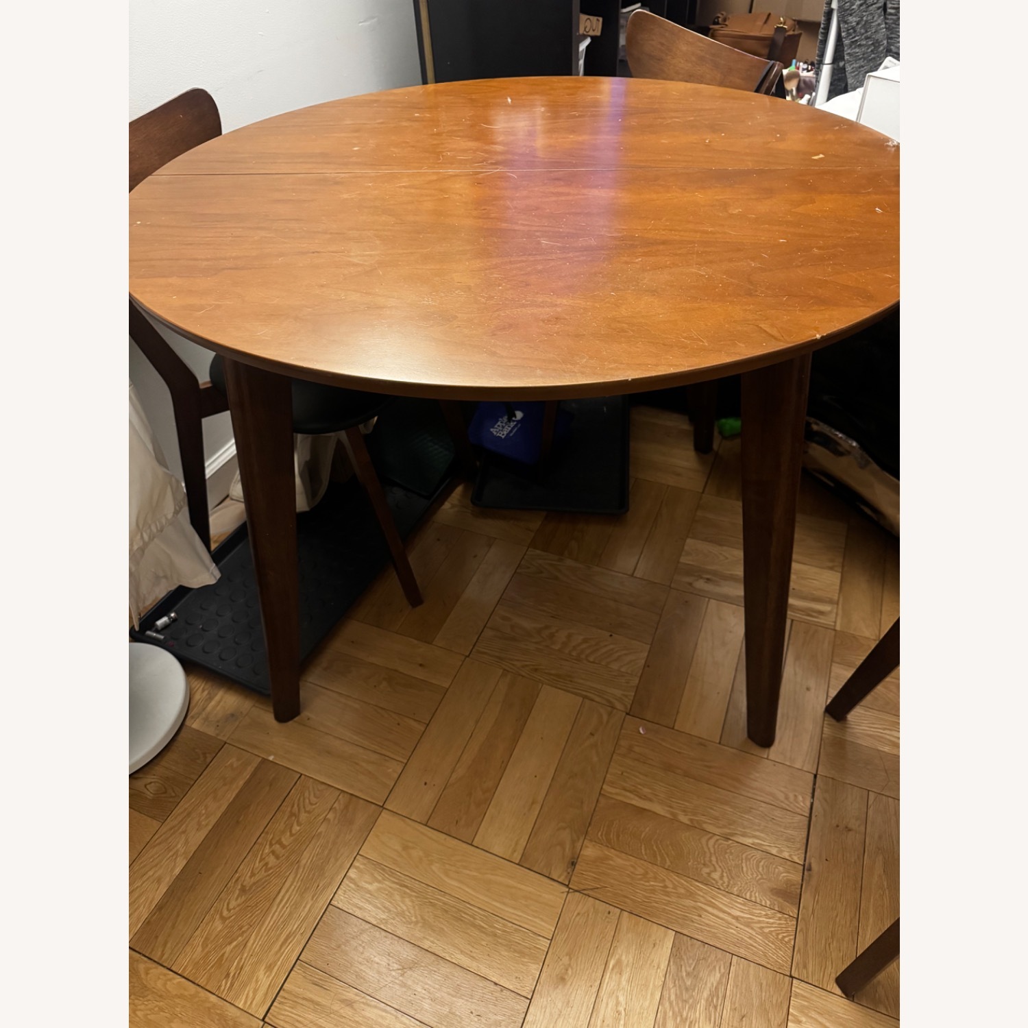 Sturdy Wooden Table with 4 Chairs - image-4