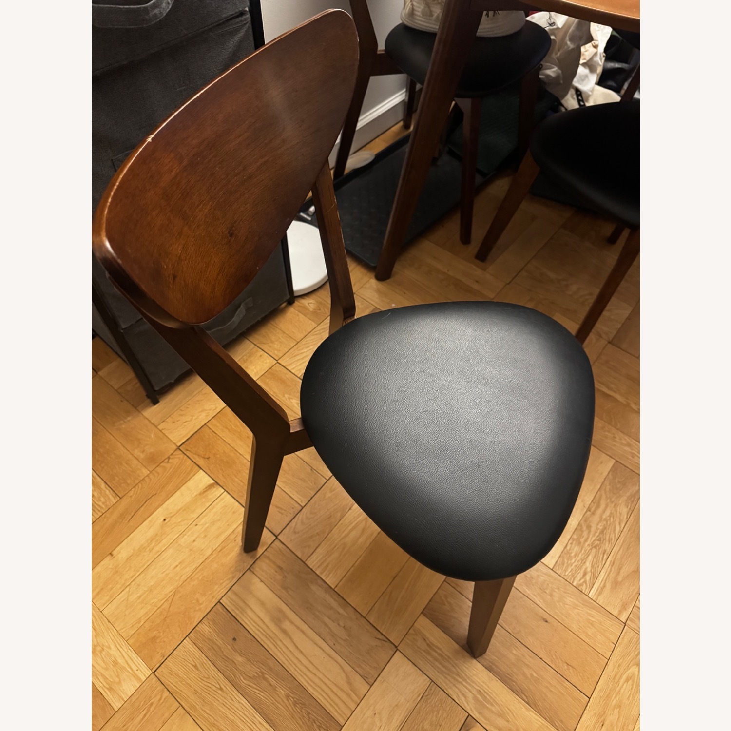 Sturdy Wooden Table with 4 Chairs - image-3
