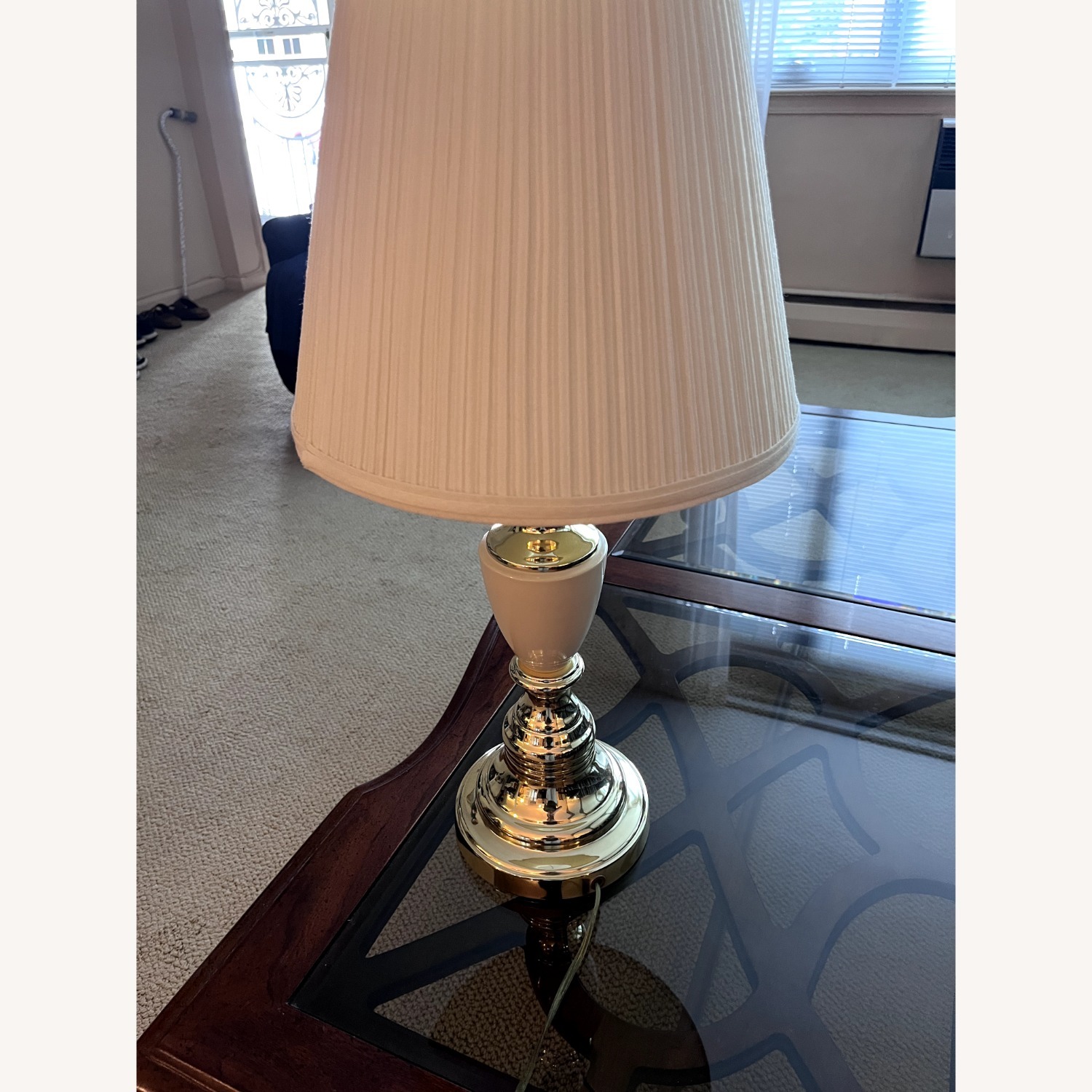 Vintage/Antique Finds White Table Lamp - image-3