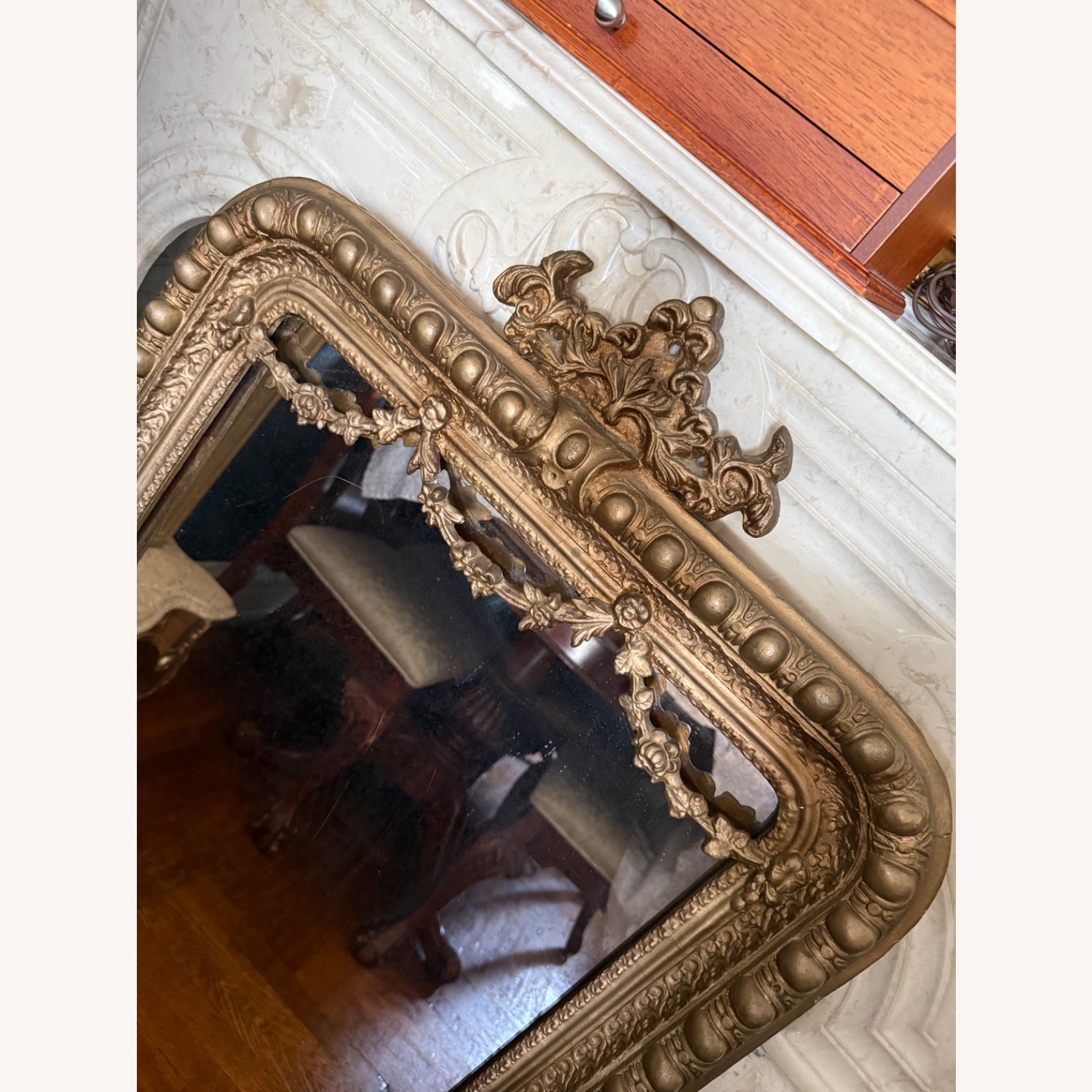 Vintage/Antique Finds Gold Wall Mirror - image-10