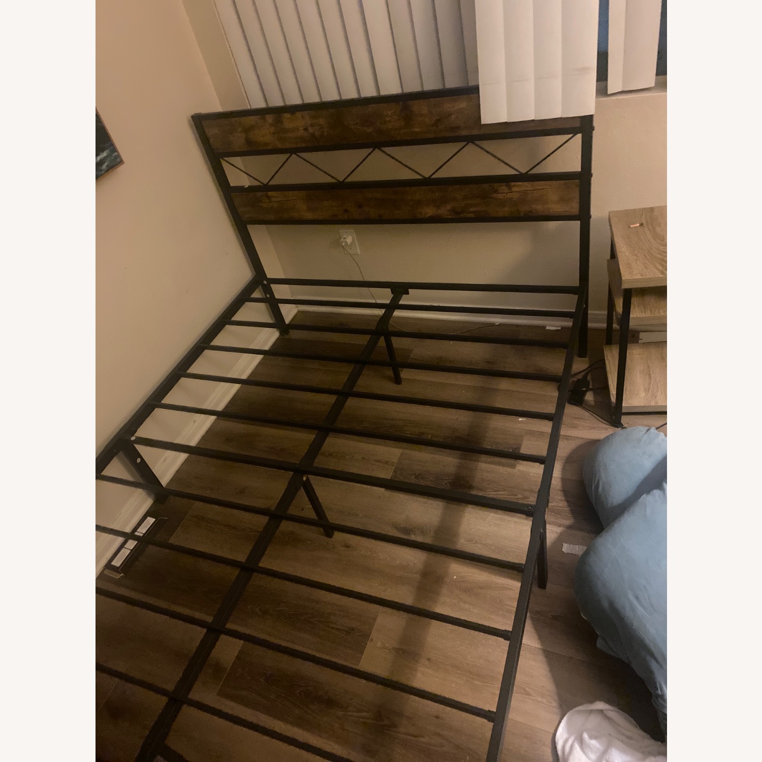 Metal Queen Bed - image-1