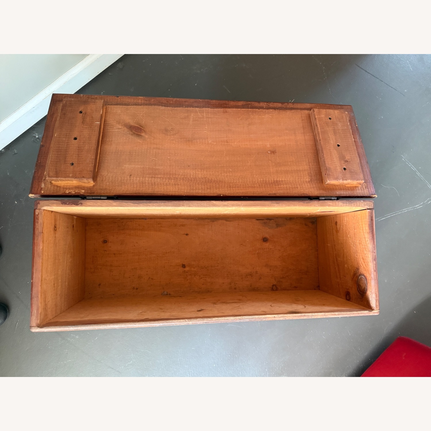 Vintage/Antique Dark Brown Wood Chest - image-6