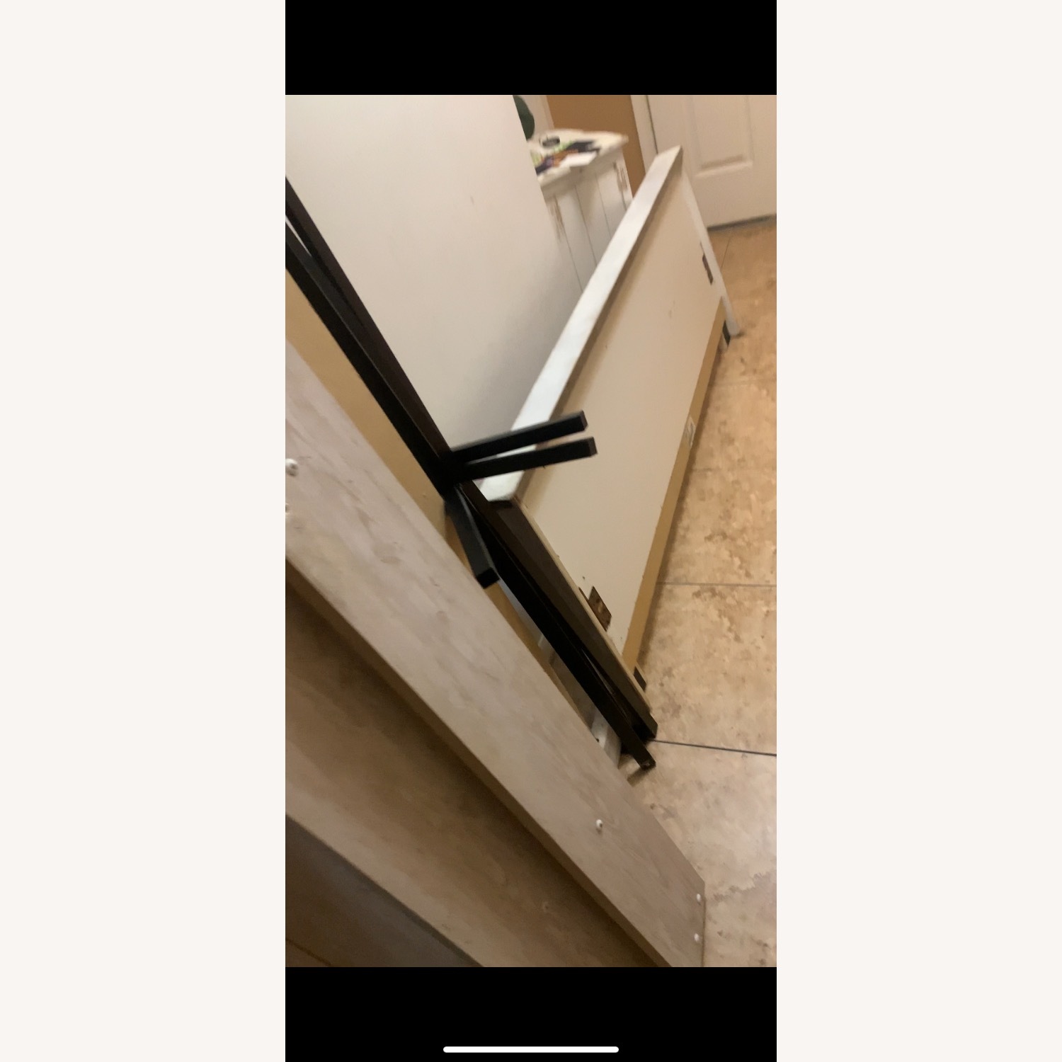 Willowton Queen Panel Bed Frame - image-3