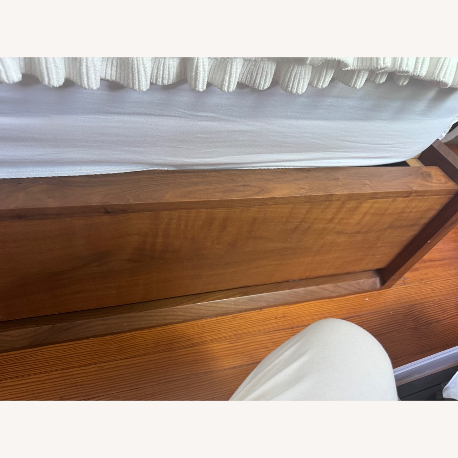 Design Within Reach Matera Queen Bed - image-7