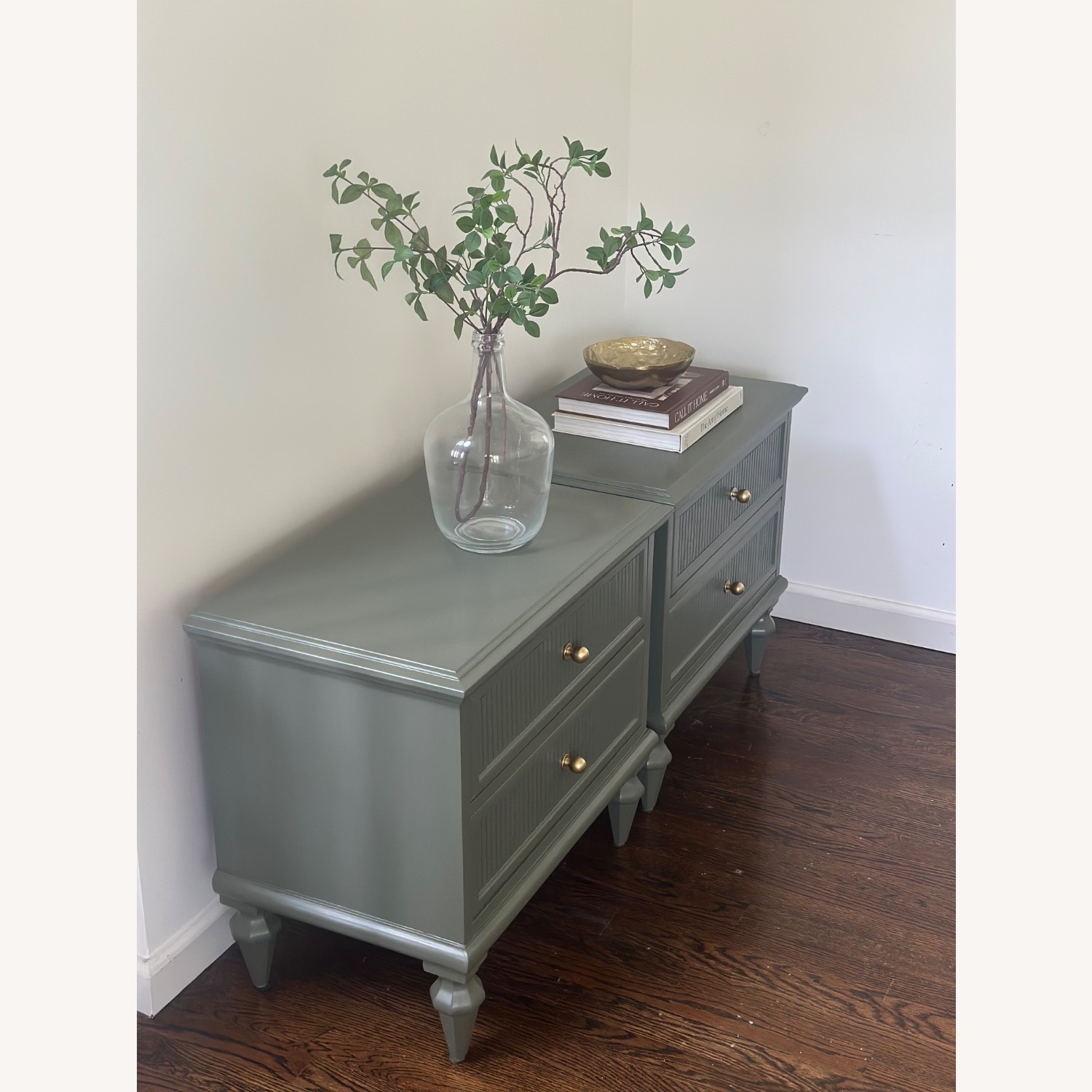 Mid Century Pair of Nightstands  - image-7