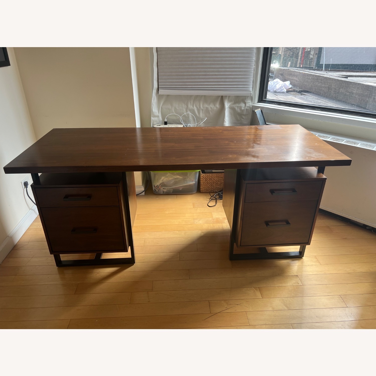 Raymour & Flanigan Chester Desk - image-5