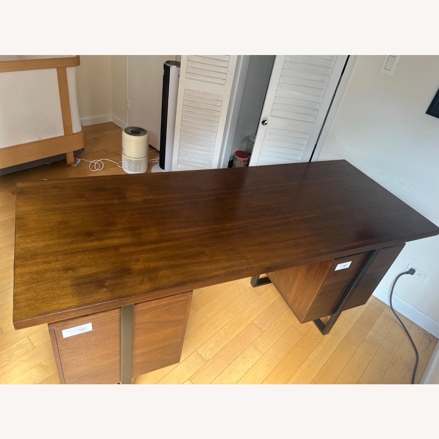 Raymour & Flanigan Chester Desk - image-6
