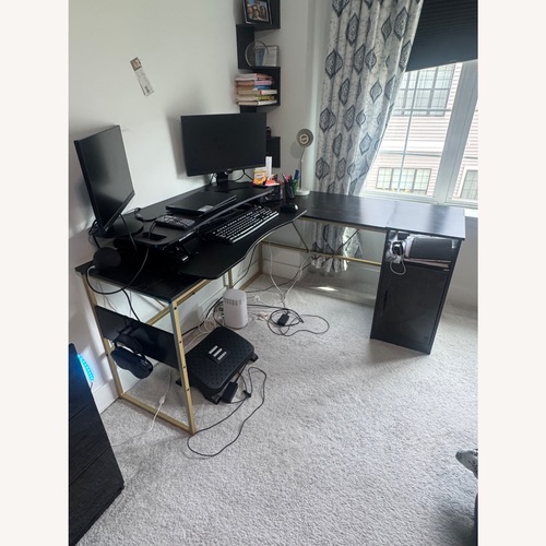 Used Amazon Work Desk for sale on AptDeco