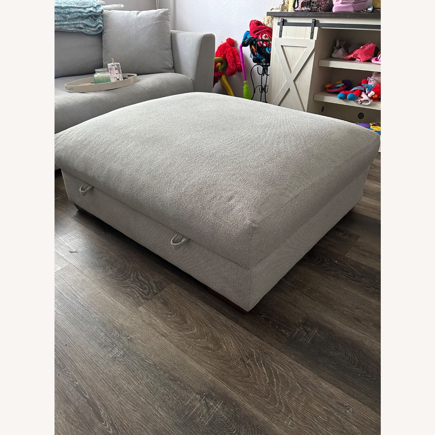 Corinthian Brighton Sectional Sofa - image-3
