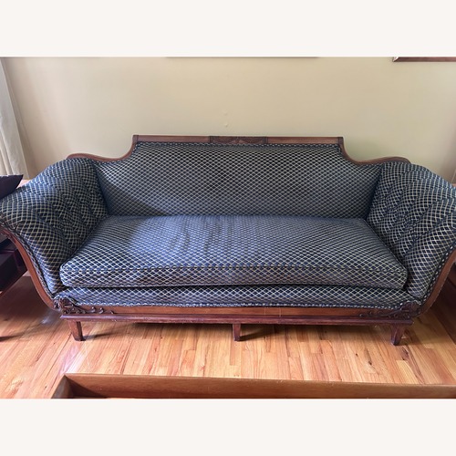 Used Vintage/Antique 3+ Seater Sofa for sale on AptDeco