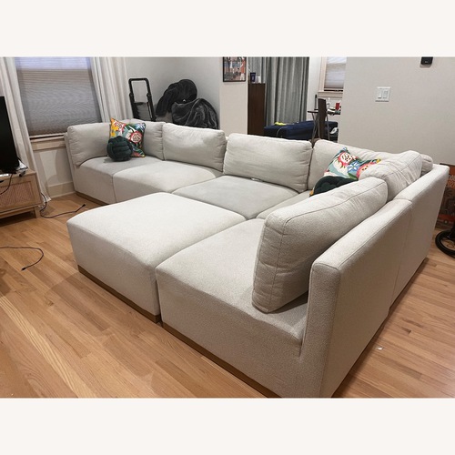 Used Thomasville Tisdale Sectional 6-piece Taupe for sale on AptDeco