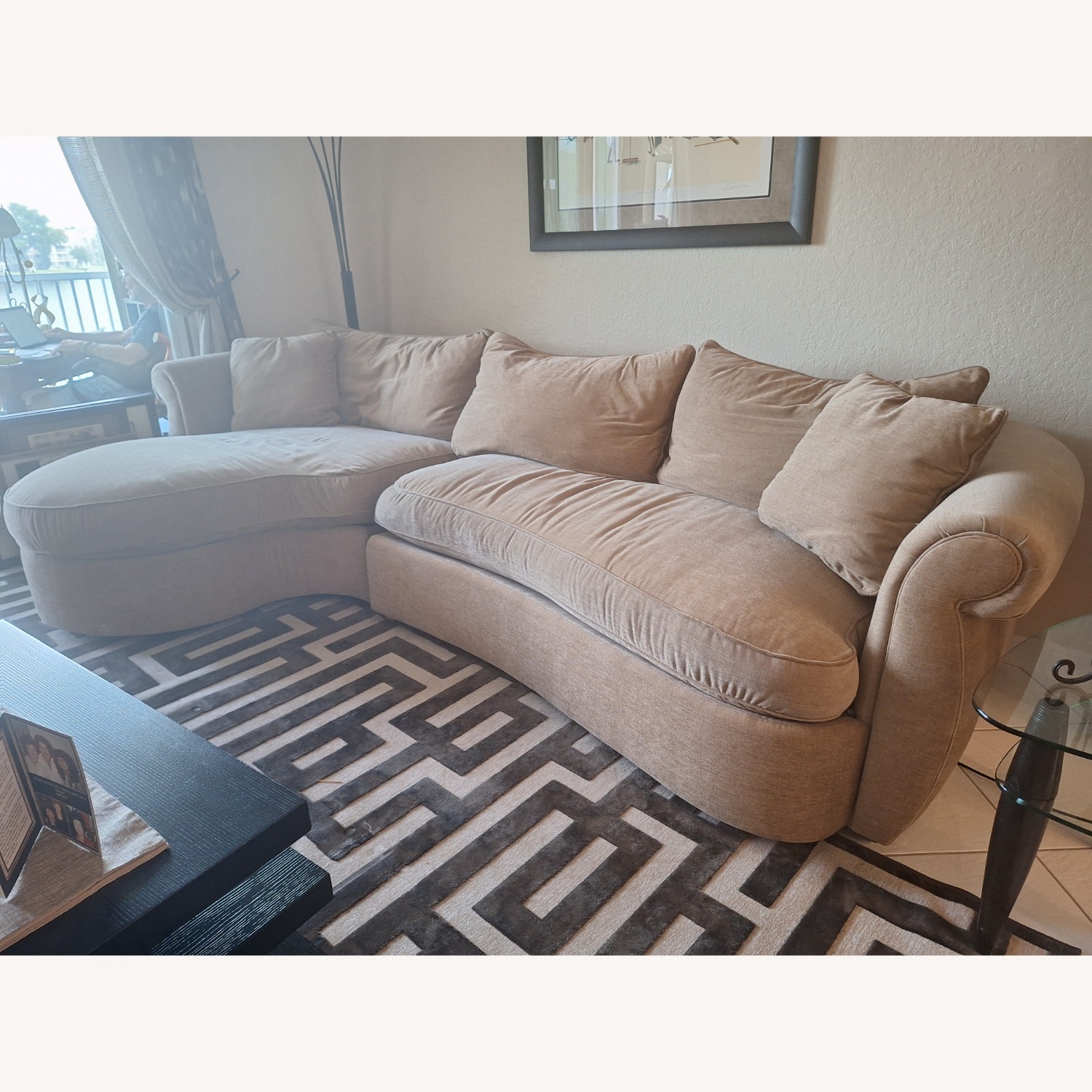 Sectional - image-4
