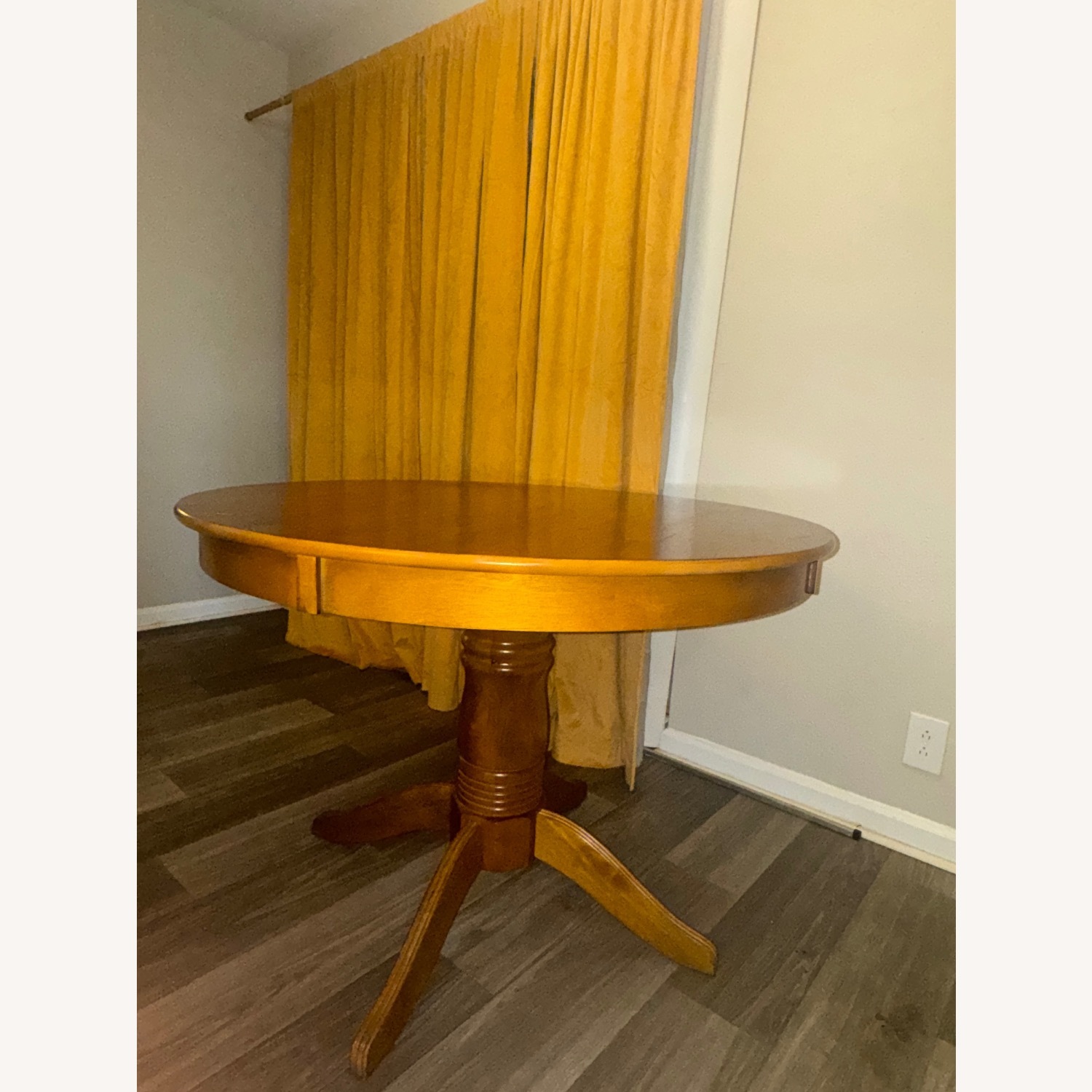 Round Solid Wood Oak Dining Table - image-4