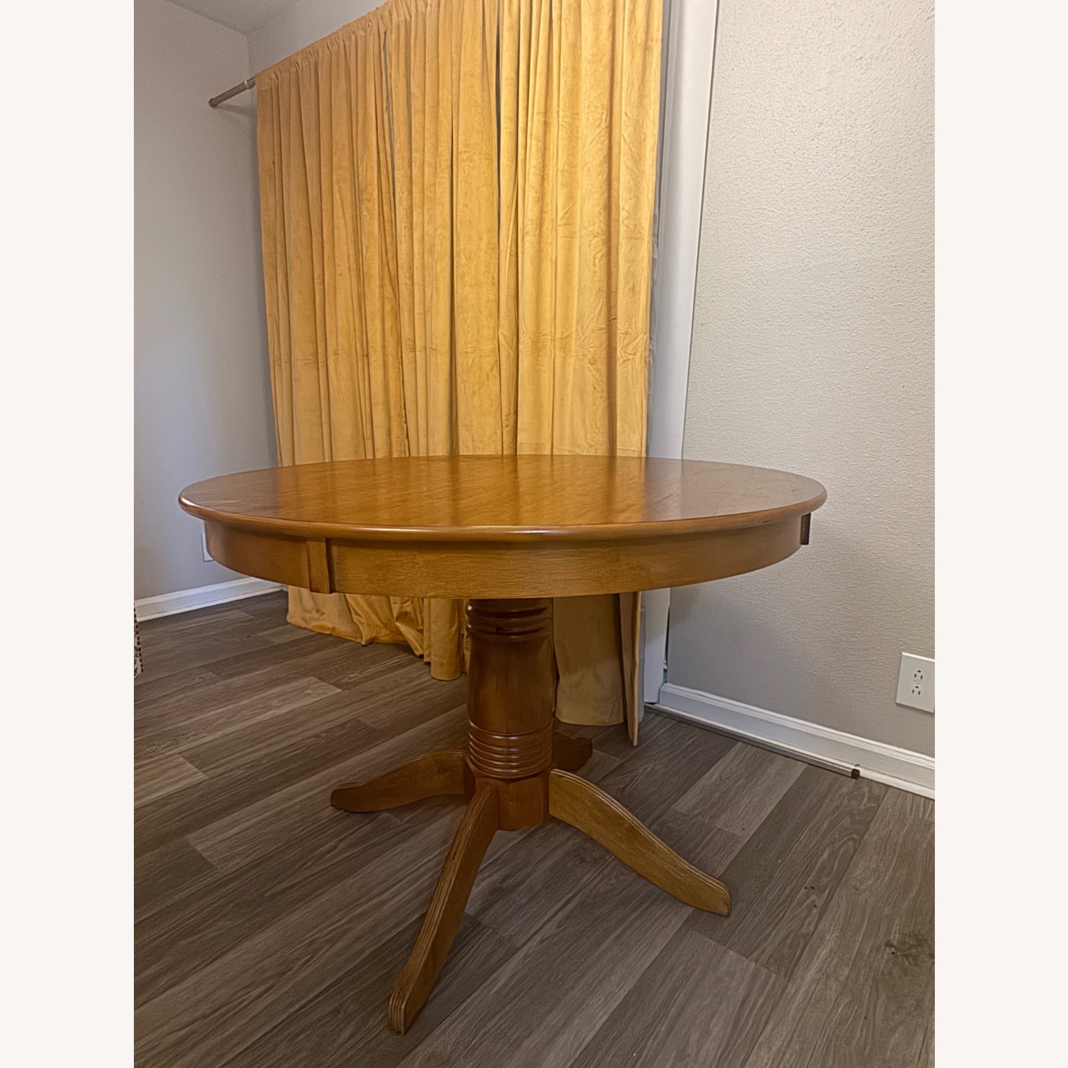 Round Solid Wood Oak Dining Table - image-1