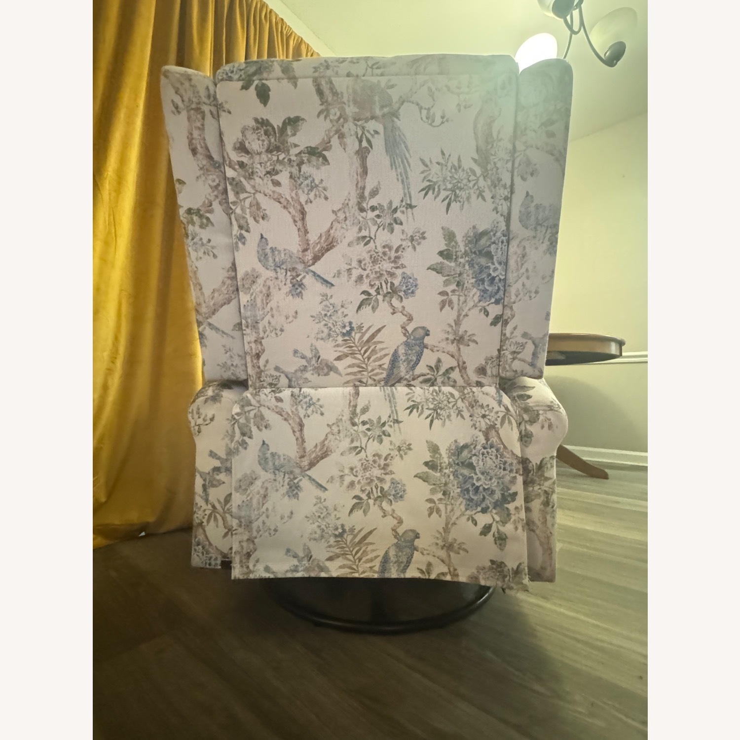 Floral & Bird Print Rock/Recliner - image-9