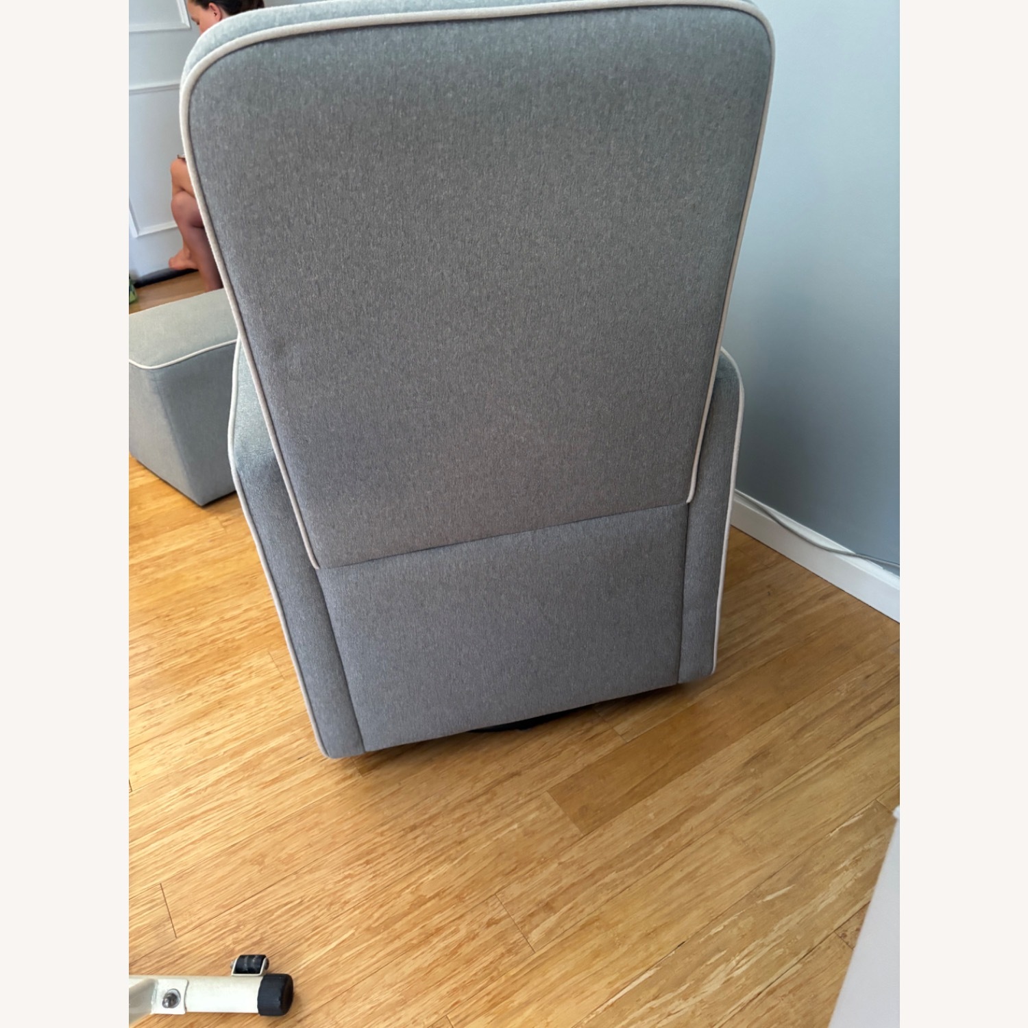 Davinci Olive Glider and Ottoman - image-4
