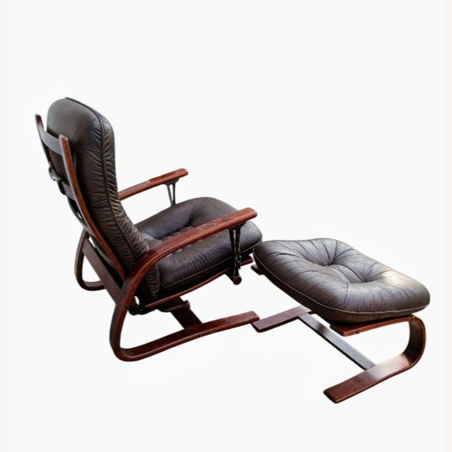 Vintage/Antique Finds Dark Brown Leather Recliner - image-14