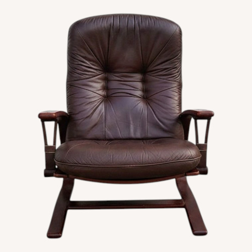 Used Vintage/Antique Finds Dark Brown Leather Recliner for sale on AptDeco