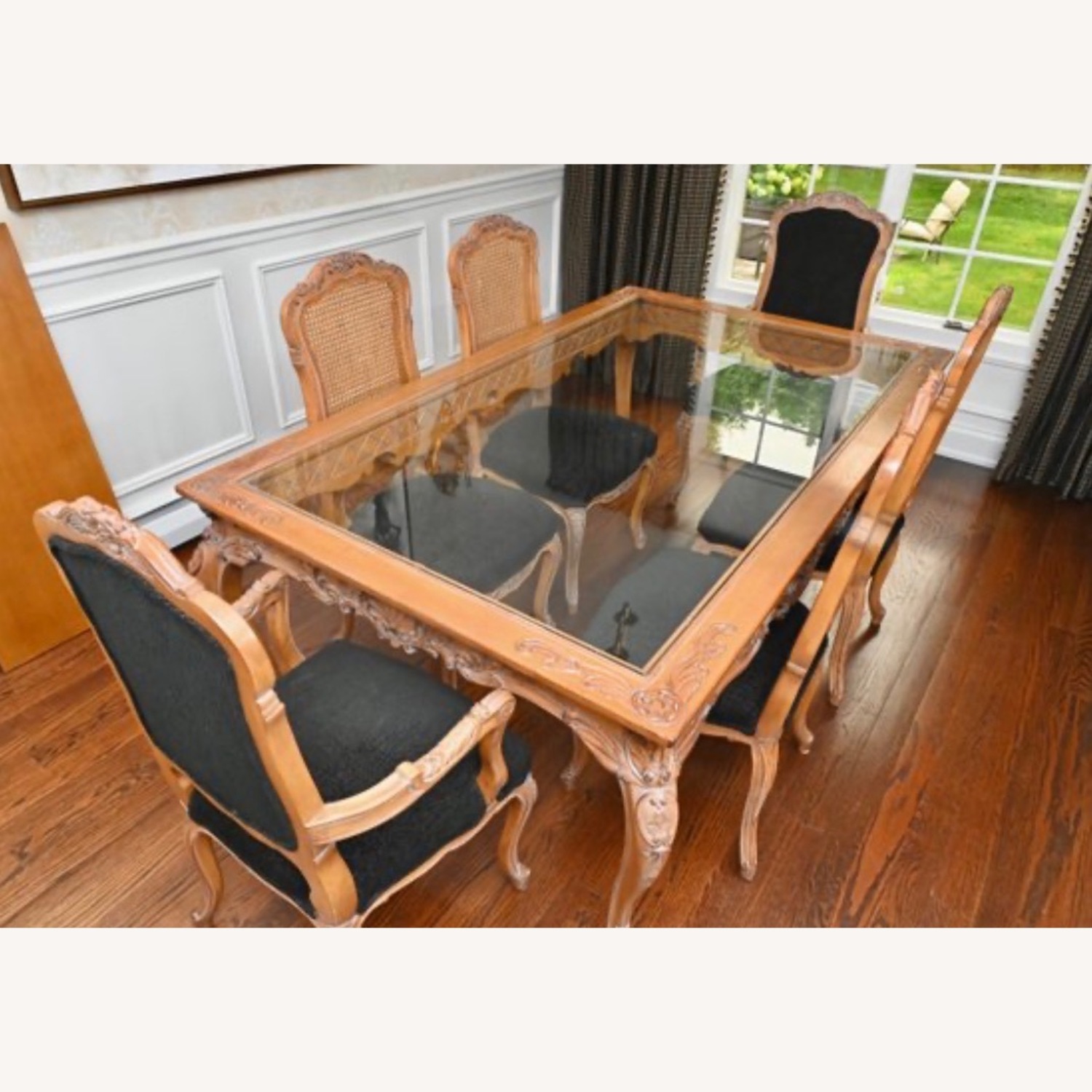 Dining Table & 6 Chairs - image-1