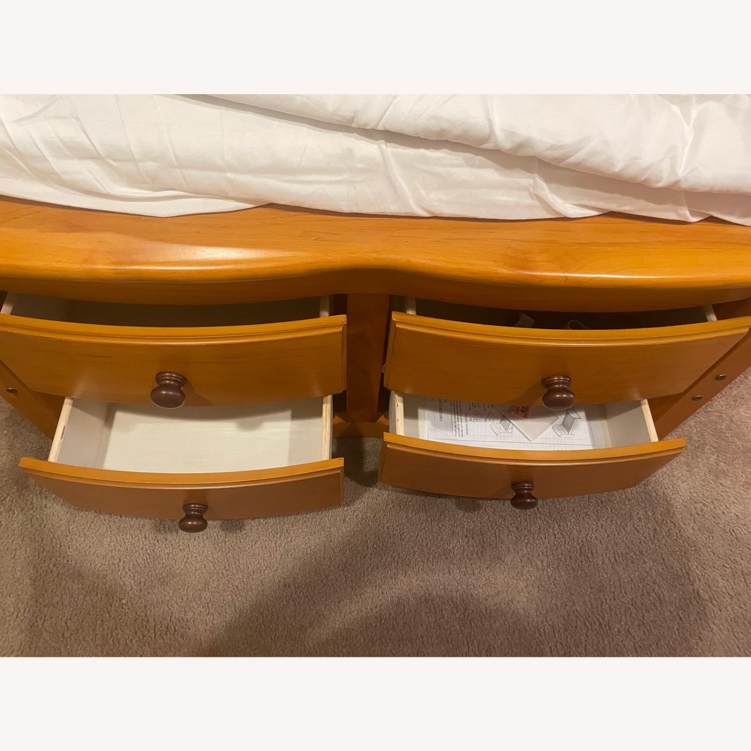 Raymour & Flanigan Twin Bed Set - image-2