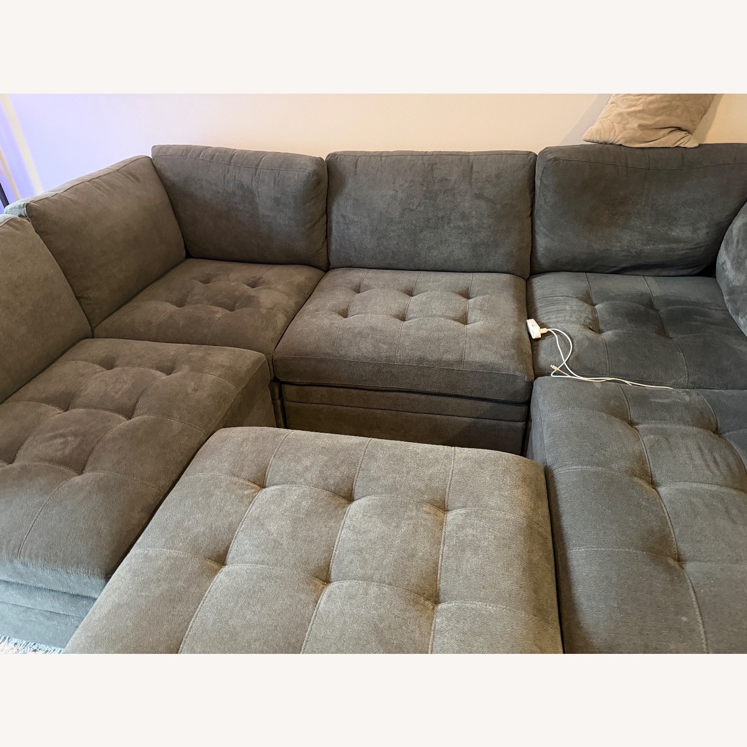 6 piece Modular Sectional + Ottoman - image-2