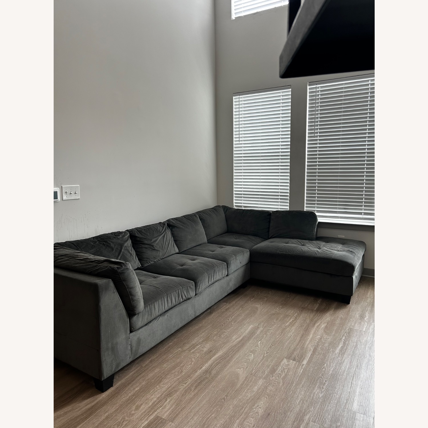 Value City Furniture Dark Gray 2 Piece Sectional - image-2
