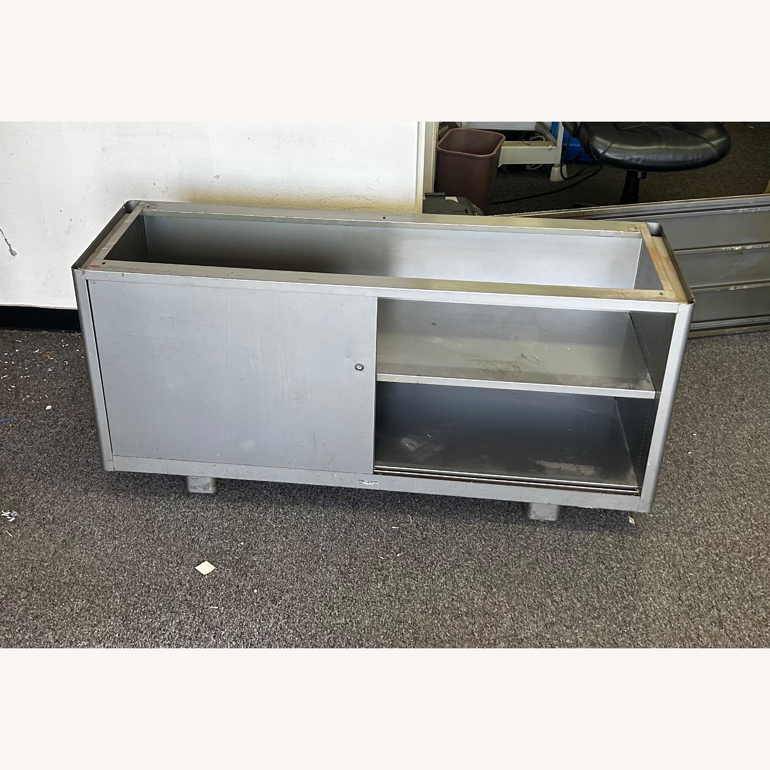 Mcdowell & Craig Credenza - image-2