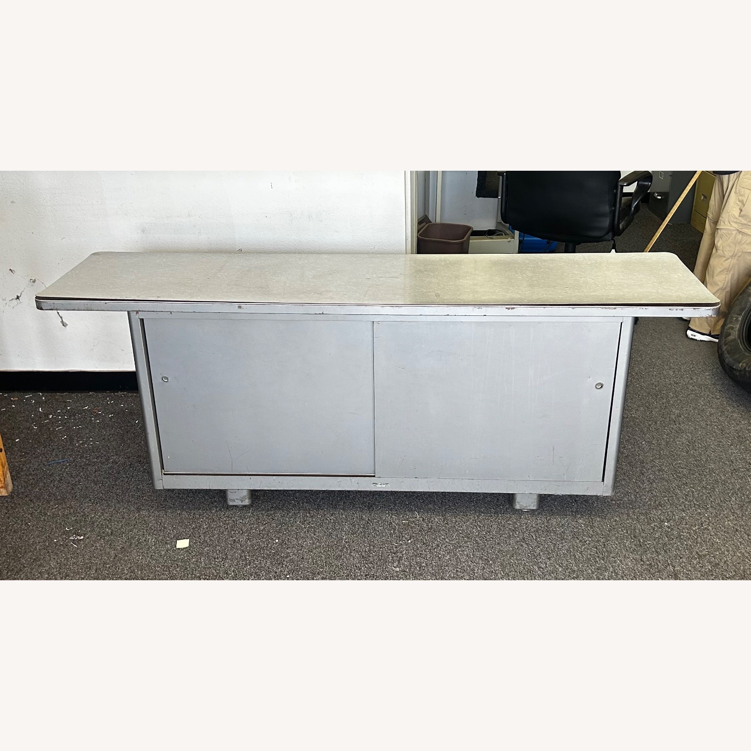Mcdowell & Craig Credenza - image-9