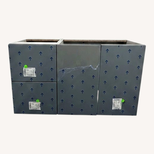 Used Ultra Craft Floating Bathroom Vanity Glossy Gray for sale on AptDeco