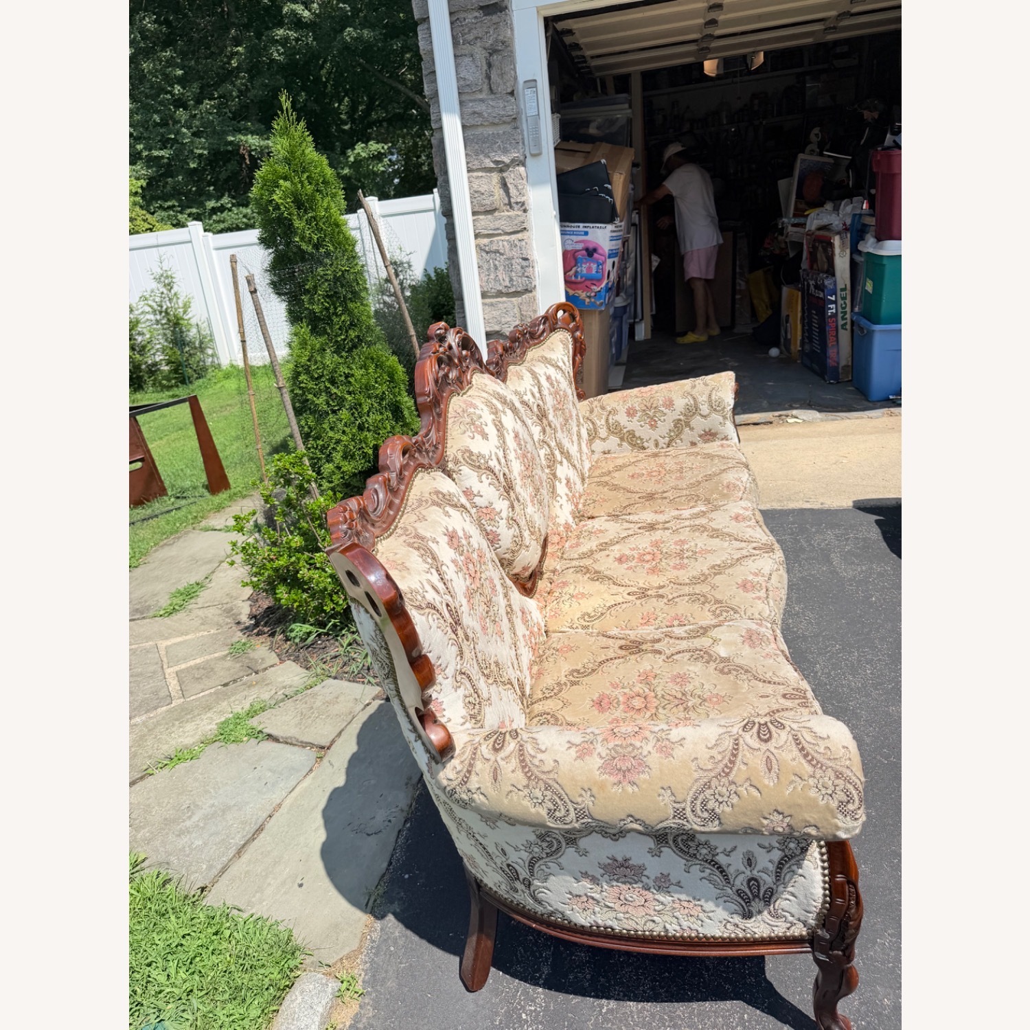 Vintage Sofa - image-2