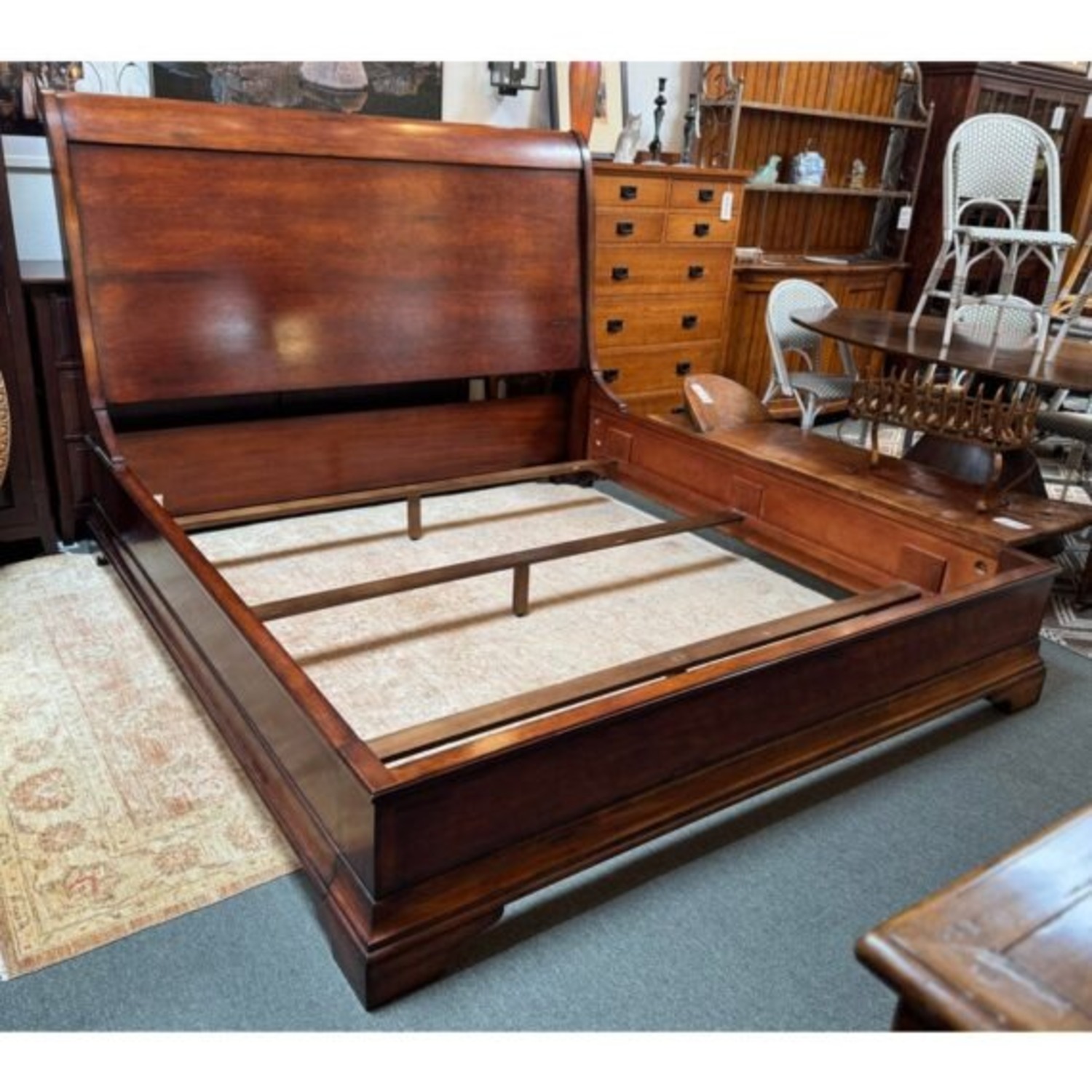 Henredon French Louis Cavalier Cherry Queen Size  - image-1