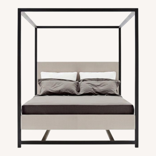 Used Maxalto Alcova King Bed by Antonio Citterio for sale on AptDeco