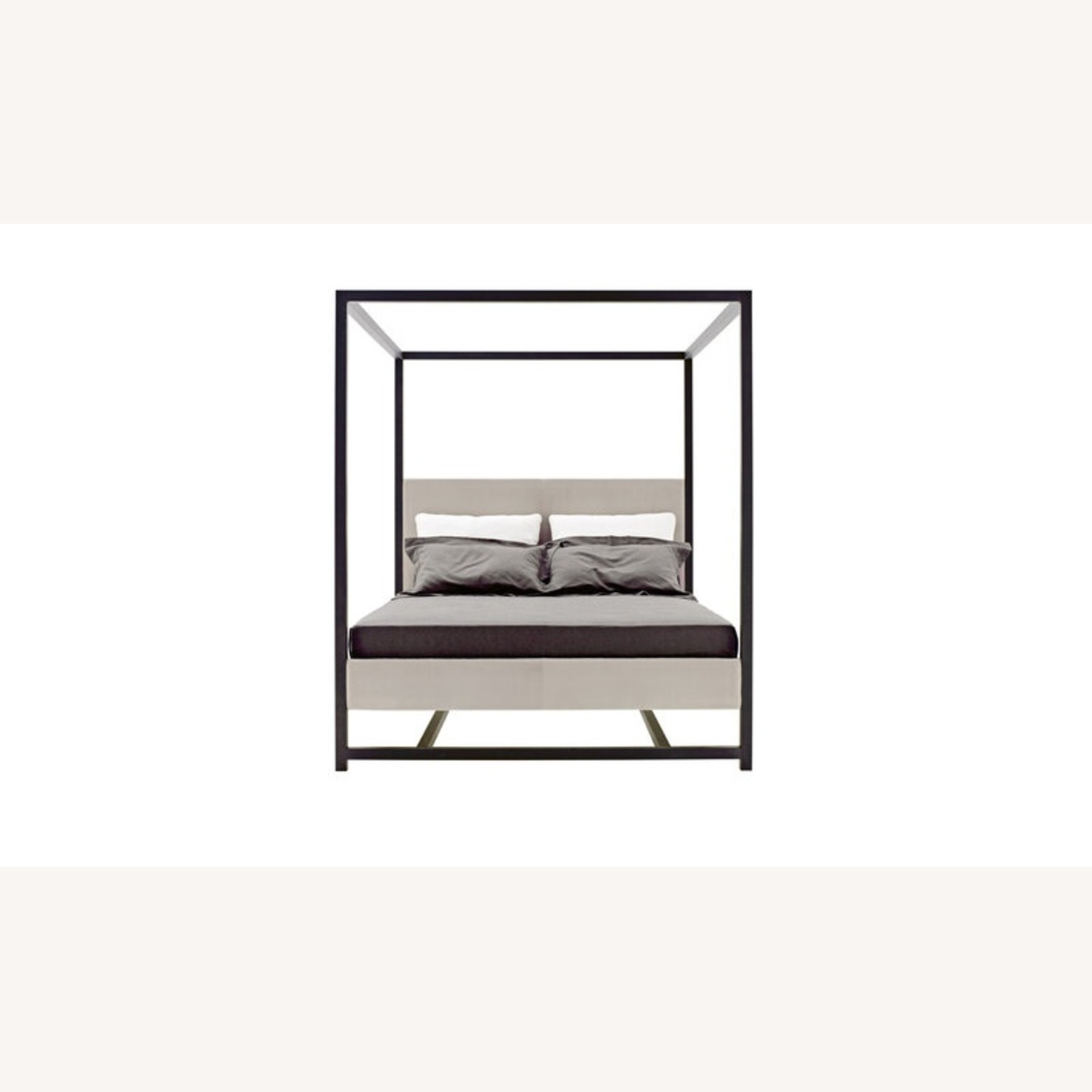 Maxalto Alcova King Bed by Antonio Citterio - image-6