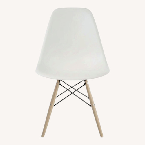 Used Herman Miller White Plastic Dining Chair for sale on AptDeco