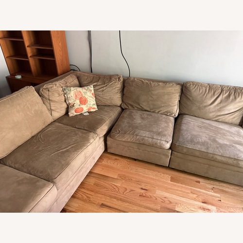 Used Sectional Sofa for sale on AptDeco